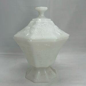 Vintage Milkglass Anchor Hocking Pedestal Candy Jar